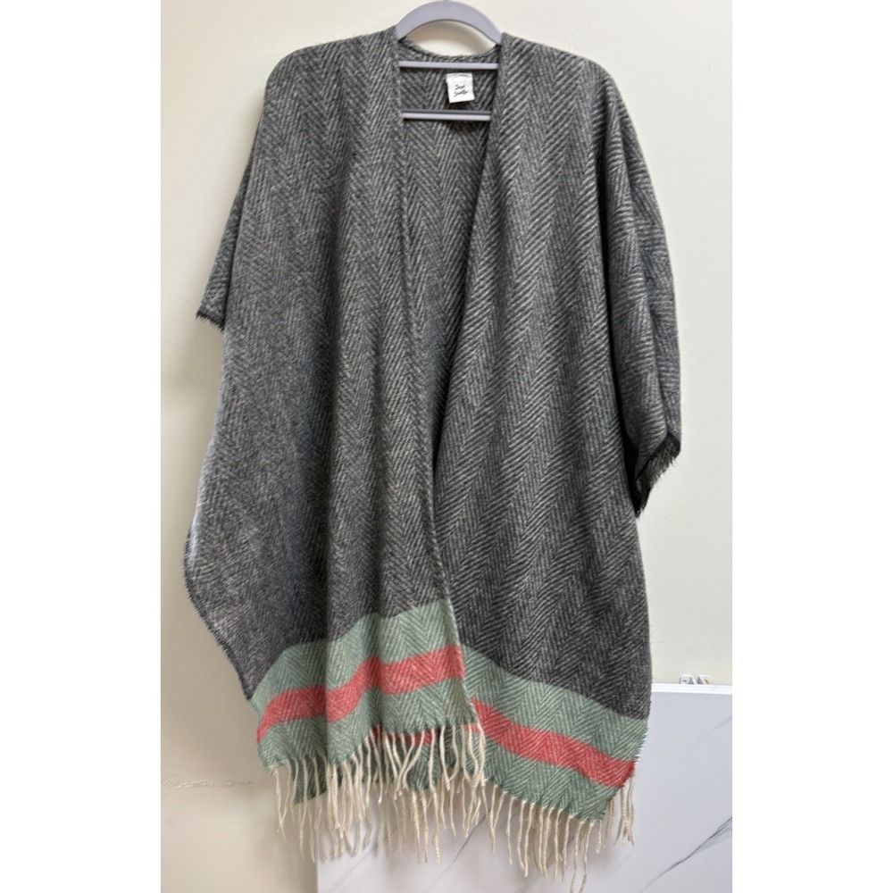 Just Jamie Women's Gray Kimono One Size Open Front Fringe Hem Pink Blue Boho